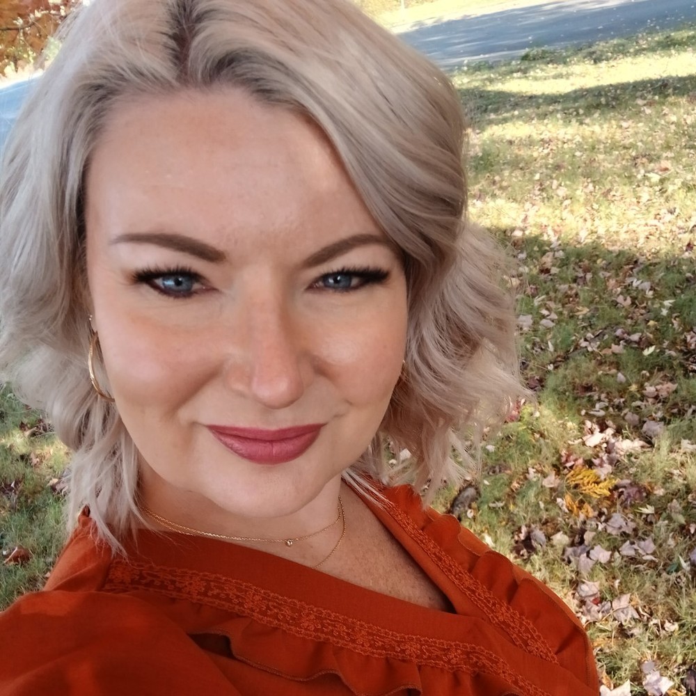 Meet your Posher, Marsha